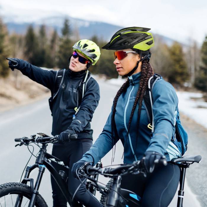 Wozinsky MTB Bike Helmet with Removable Visor and Rear USB Light L - Black and Yellow