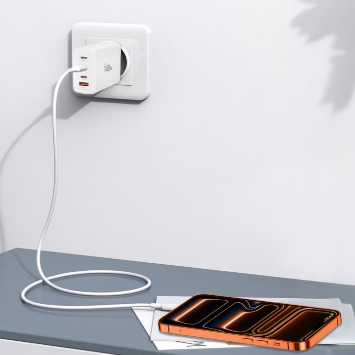 Tech-Protect NC140W-GAN 4-Port 140W Wall Charger - White