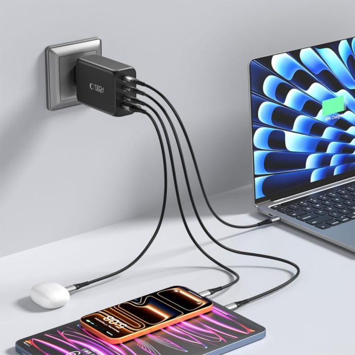 Tech-Protect NC240W-GaN 4-Port 240W Wall Charger - Black