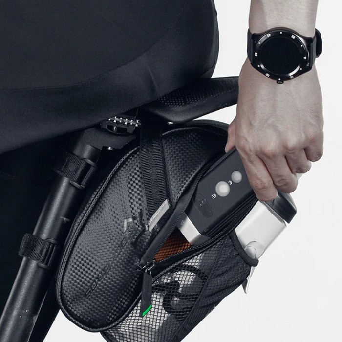 Rockbros C7-1 waterproof bicycle bag with saddle mounting 1.5l - black