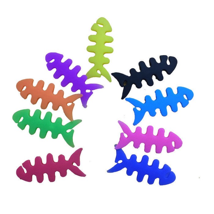 Fish-shaped headphone cable wrap - white