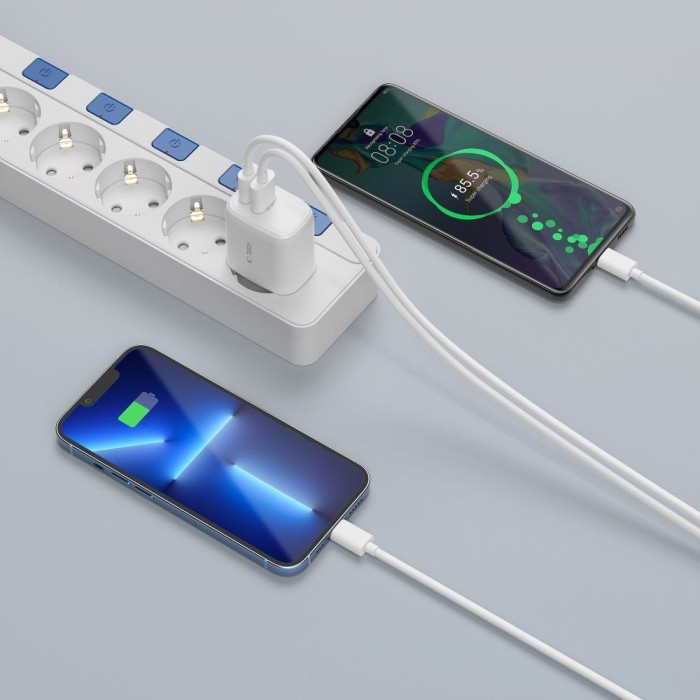 Tech-Protect C20W USB-C PD 20W / USB-A QC 3.0 charger with USB-C / USB-C cable - white