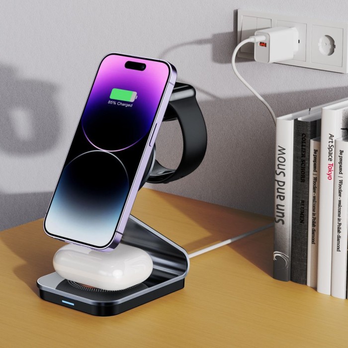 Tech-Protect QI15W-A29 3-in-1 Inductive Charger with MagSafe for Smartphone / Apple Watch / AirPods - Black
