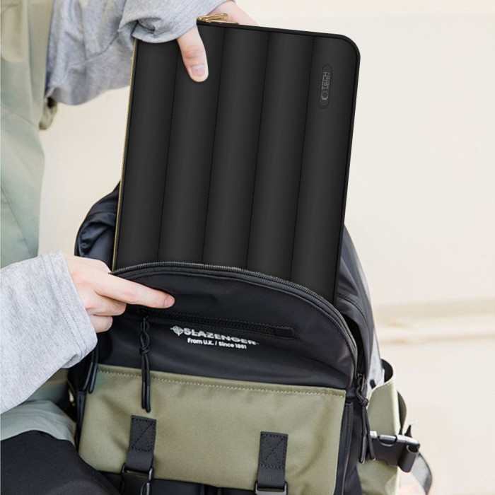 Tech-Protect Puffy 15-16 Laptop Bag - Black