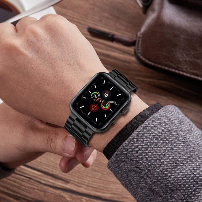 Tech-Protect Stainless Bracelet for Apple Watch 4 / 5 / 6 / 7 / 8 / 9 / SE / Ultra 1 / 2 (42/44/45/49 mm) - Black