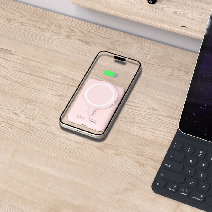 Tech-Protect LifeMag PB10 Powerbank with MagSafe 5000mAh 15W USB-C port - pink + USB-C cable