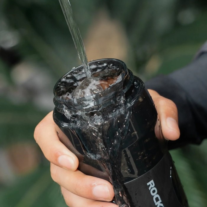 Rockbros S550H-1 700 ml Thermal Bottle with Magnetic Holder and Mounting Strap - Black
