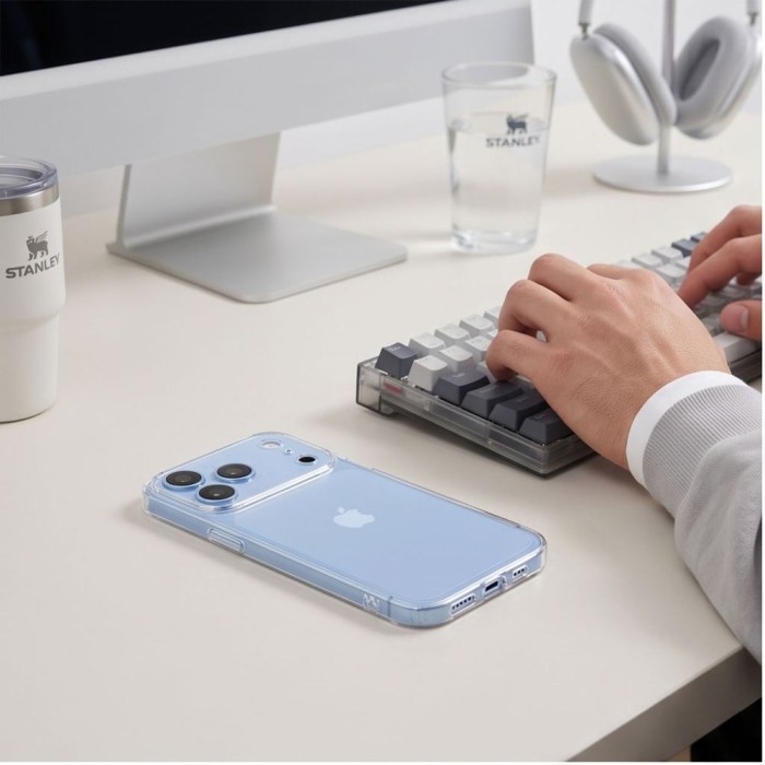 Tech-Protect FlexAir Case for iPhone 17 Pro / 18 Pro - Transparent
