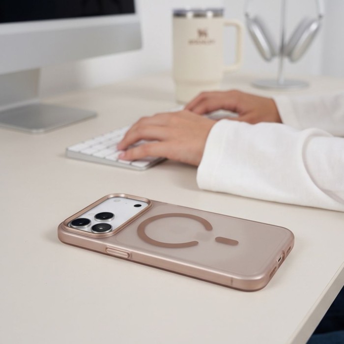 Tech-Protect MagZero MagSafe Case for iPhone 17 Pro Max / 18 Pro Max - Matte Brown