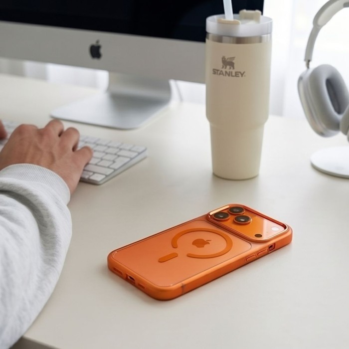 Tech-Protect Magmat Magsafe CC Case for iPhone 17 Pro Max / 18 Pro Max - Orange-Transparent