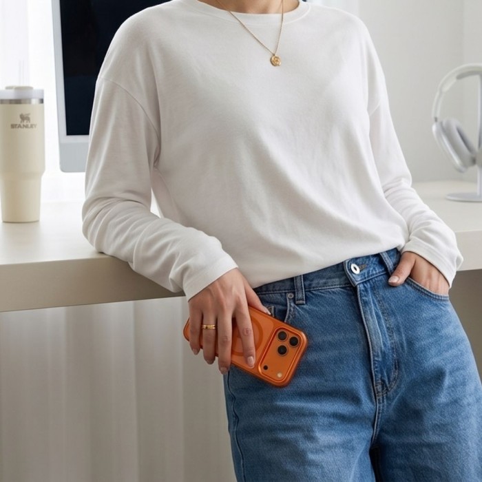 Tech-Protect Magmat Magsafe CC Case for iPhone 17 Pro Max / 18 Pro Max - Orange-Transparent