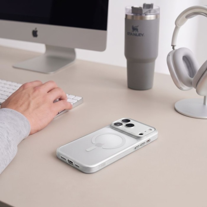 Tech-Protect MagPrime MagSafe CC Case for iPhone 18 Pro / 17 Pro - Matte Gray