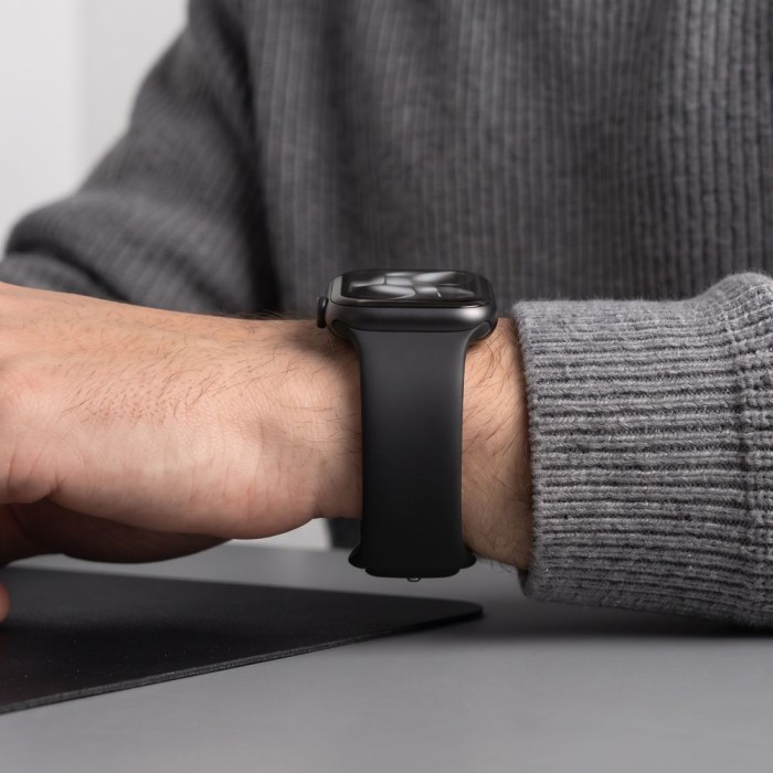 Tech-Protect Silicone Strap for Apple Watch 44 / 45 / 46 / 49 mm - Black