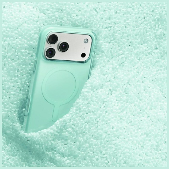 Uniq Clario Magclick Charging Case for iPhone 18 Pro / 17 Pro - Mint