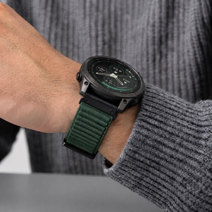 Tech-Protect NylonLoop Band for Garmin Fenix 5 / 6 / 6 Pro / 7 / 8 / 8 Pro / 9 / 9 Pro (47mm) - green