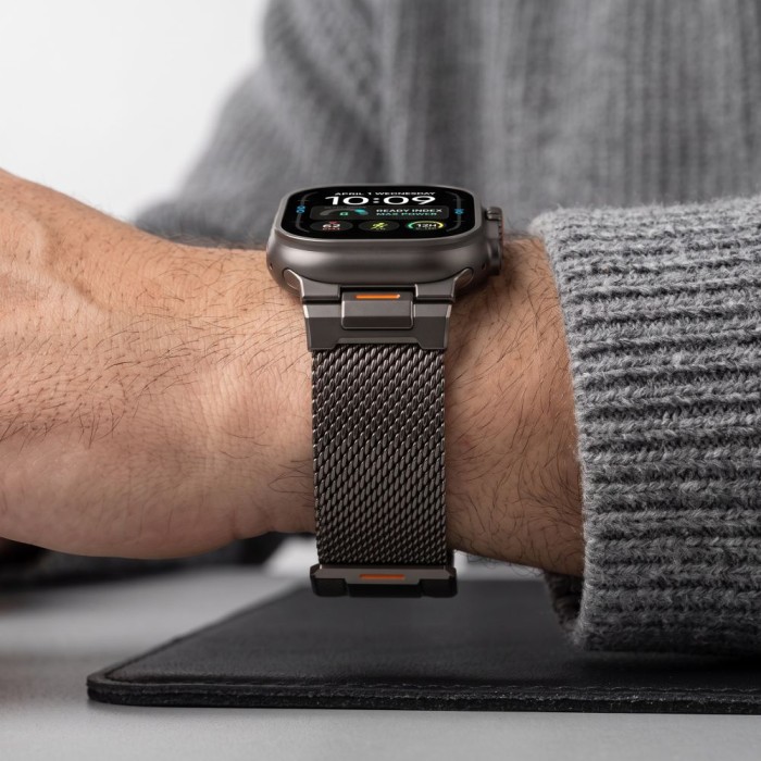Tech-Protect Milano Vanguard Band for Apple Watch 44 / 45 / 46 / 49 mm - grey