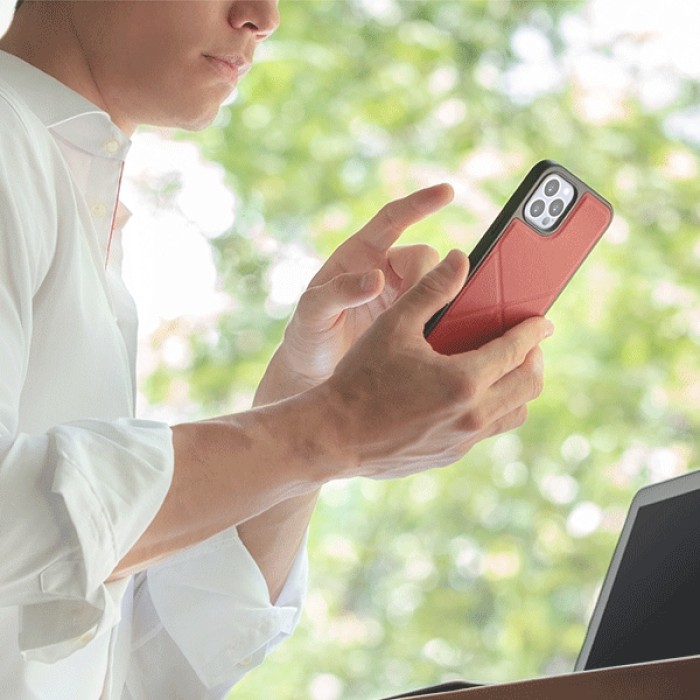 Uniq Transforma case for iPhone 12 mini - red