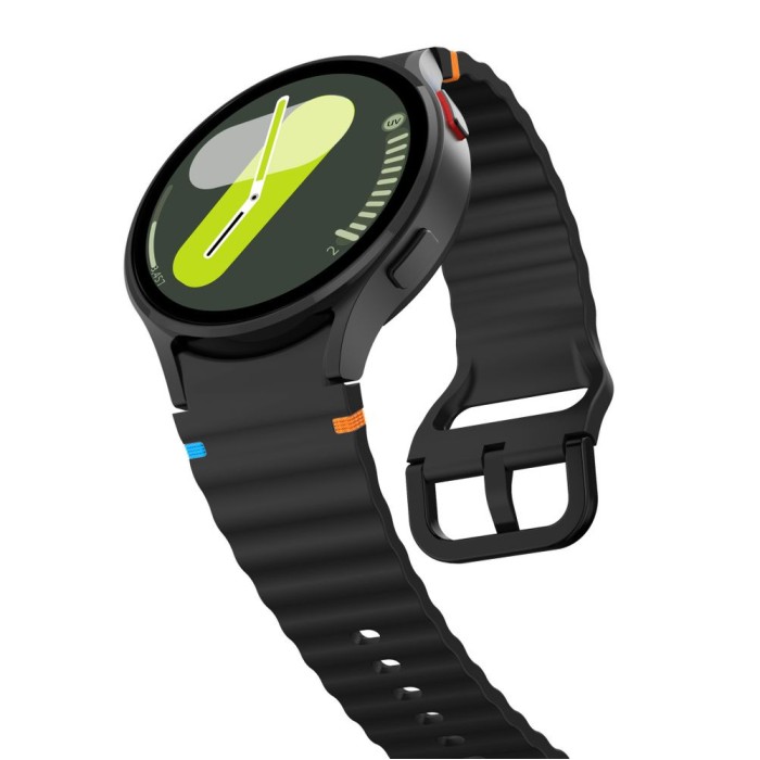 Tech-Protect Silicone Sport Strap for Samsung Galaxy Watch 4 / 5 / 5 Pro / 6 / 7 / FE - Black