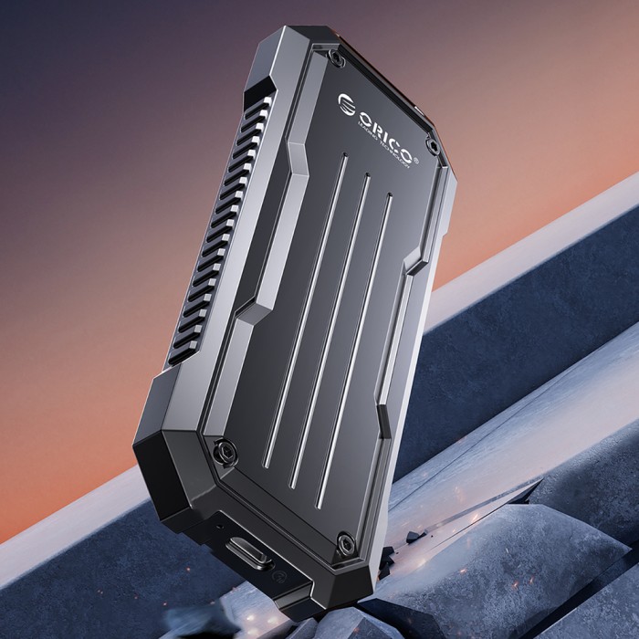 Orico OXS2C3-G2 M.2 NVMe/SATA SSD USB-C 3.2 Tactical Reinforced Disk Caddy - Gray