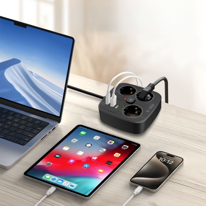 Tech-Protect PCS3X4 power strip, 3 sockets, 2xUSB-A, 2xUSB-C 200 cm - black