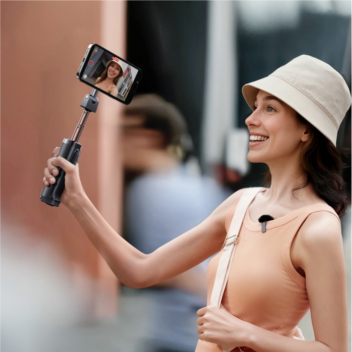 Joyroom JR-ZS509 MagSafe Compatible Selfie Stick with Bluetooth - Black